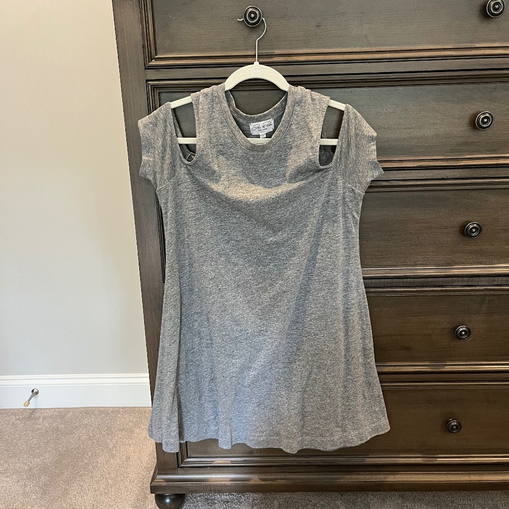 Cut out shoulder dress